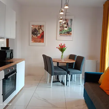 Piekny Dlugie Ogrody 13 Апартаменты Гданьск